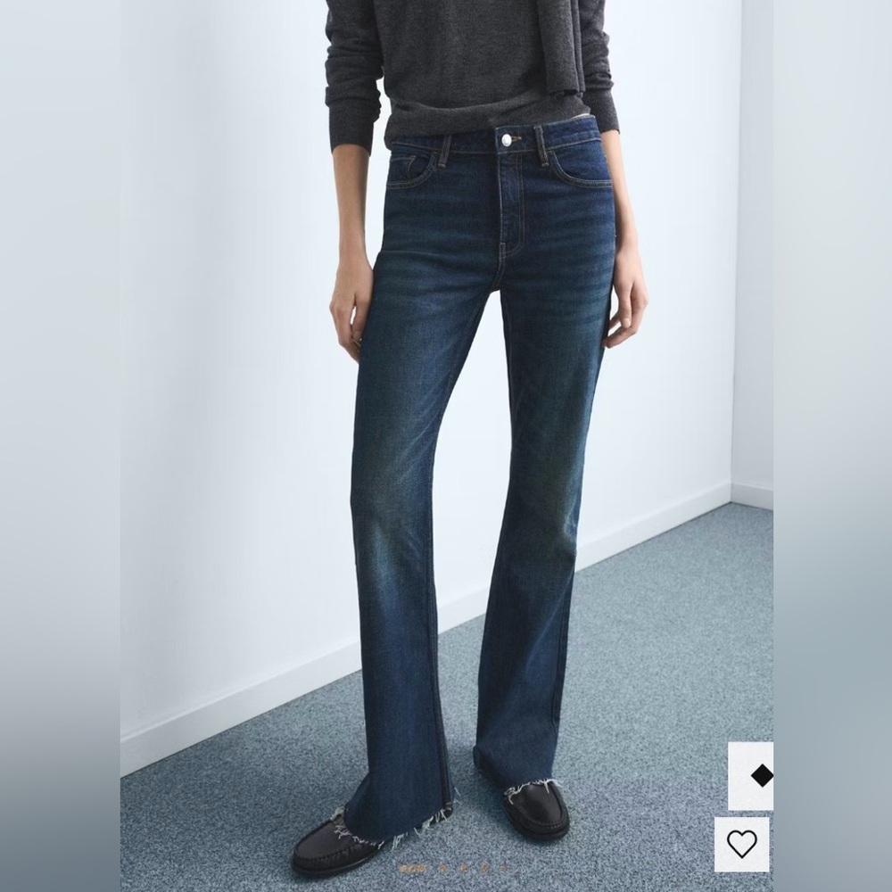 Mango Fiona flared mid-rise jeans size 6
